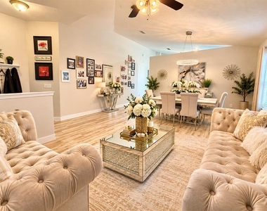 12303 Holmwood Greens Place - Photo Thumbnail 2