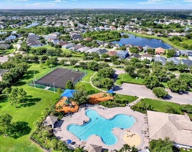12303 Holmwood Greens Place - Photo Thumbnail 15