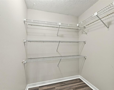 3077 Casa Del Sol Circle - Photo Thumbnail 18