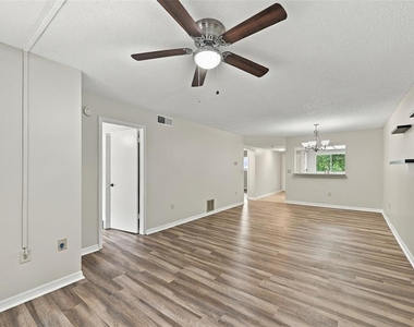3077 Casa Del Sol Circle - Photo Thumbnail 12