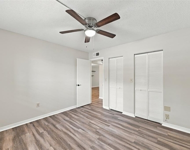 3077 Casa Del Sol Circle - Photo Thumbnail 15