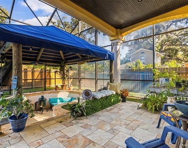 911 Jungle Avenue N - Photo Thumbnail 43
