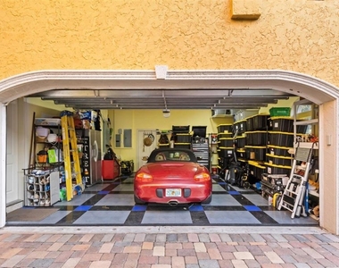 911 Jungle Avenue N - Photo Thumbnail 56