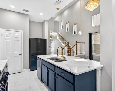 14310 Barrington Stowers Drive - Photo Thumbnail 15