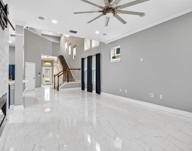14310 Barrington Stowers Drive - Photo Thumbnail 9