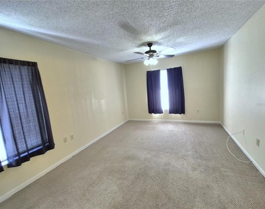 1344 Pine Ridge Circle E - Photo Thumbnail 24