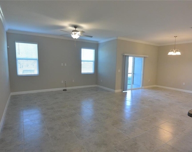 2277 Cerulean Sky Drive - Photo Thumbnail 11