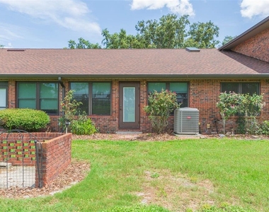6541 Brentwood Drive - Photo Thumbnail 32