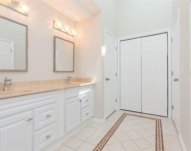 6541 Brentwood Drive - Photo Thumbnail 21