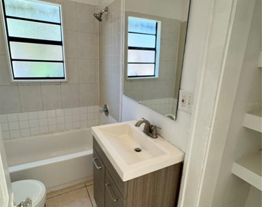4007 N 10th Street - Photo Thumbnail 18