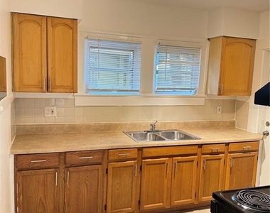 4007 N 10th Street - Photo Thumbnail 6