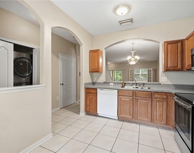3513 High Hampton Circle - Photo Thumbnail 5
