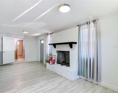3313 W Kathleen Street - Photo Thumbnail 12
