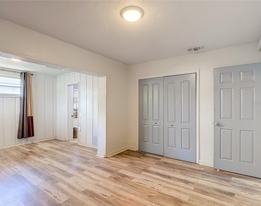 3313 W Kathleen Street - Photo Thumbnail 16