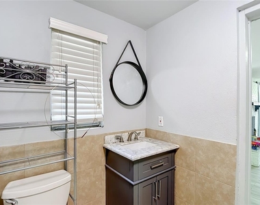 3313 W Kathleen Street - Photo Thumbnail 23