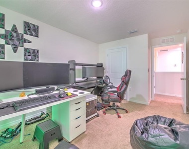 11402 Stone Pine Street - Photo Thumbnail 40