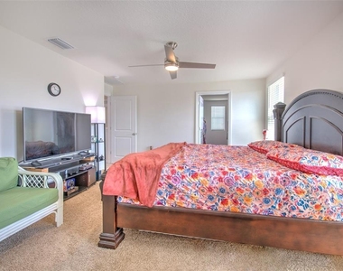 11402 Stone Pine Street - Photo Thumbnail 32