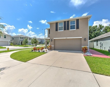 11402 Stone Pine Street - Photo Thumbnail 2