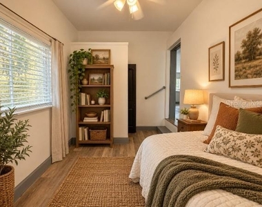 413 E Floribraska Avenue - Photo Thumbnail 4