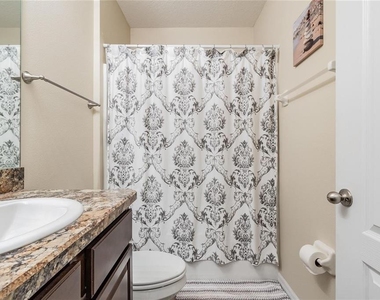 8305 Pine River Road - Photo Thumbnail 14