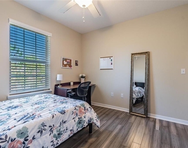 8305 Pine River Road - Photo Thumbnail 16