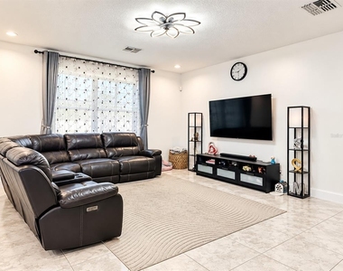 37784 Beacon Brick Drive - Photo Thumbnail 8