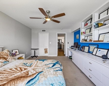 5200 Brittany Drive S - Photo Thumbnail 18