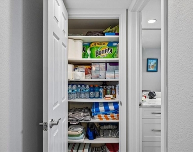 5200 Brittany Drive S - Photo Thumbnail 10