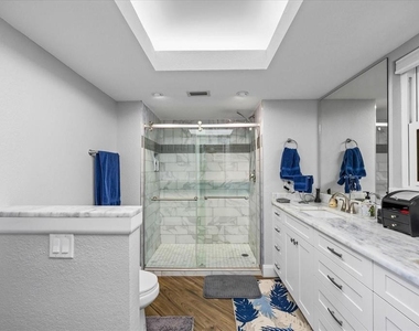 5200 Brittany Drive S - Photo Thumbnail 21