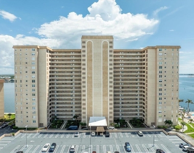 5200 Brittany Drive S - Photo Thumbnail 41