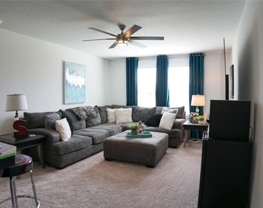 35482 Shade Fern Lane - Photo Thumbnail 12