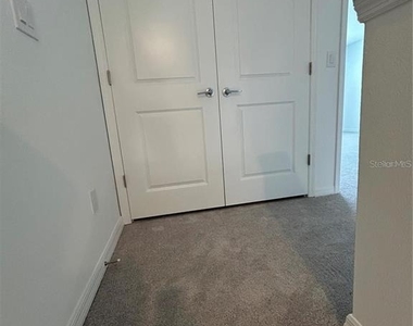 2287 Paravane Way - Photo Thumbnail 8
