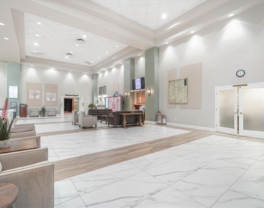 302 Canton Court - Photo Thumbnail 27