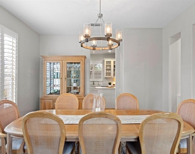 540 Harbor Grove Circle - Photo Thumbnail 11