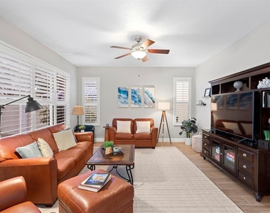540 Harbor Grove Circle - Photo Thumbnail 14
