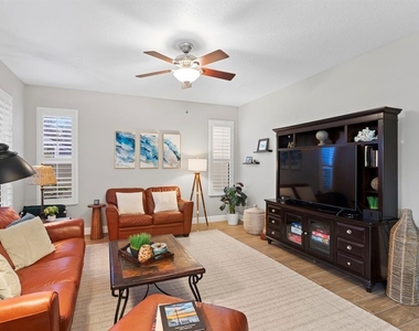 540 Harbor Grove Circle - Photo Thumbnail 16