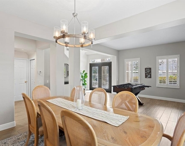 540 Harbor Grove Circle - Photo Thumbnail 13