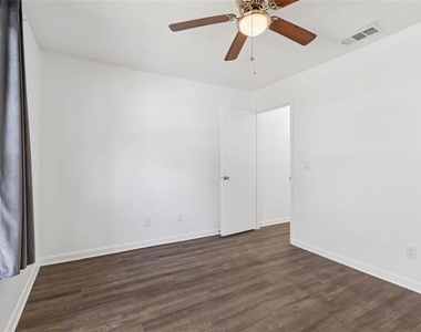 5182 Sunridge Palms Drive - Photo Thumbnail 44