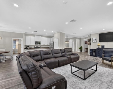 5804 Hidden Falls Lane - Photo Thumbnail 24