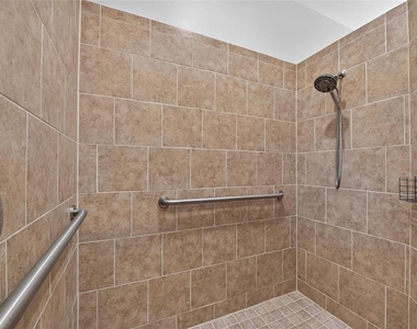 5804 Hidden Falls Lane - Photo Thumbnail 39