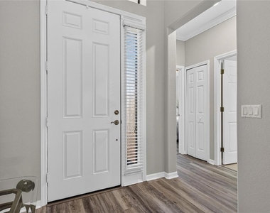 5804 Hidden Falls Lane - Photo Thumbnail 11