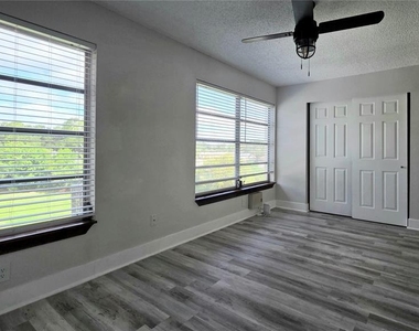 2286 Mexican Way - Photo Thumbnail 7