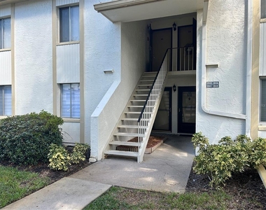 201 Palmetto Court - Photo Thumbnail 1