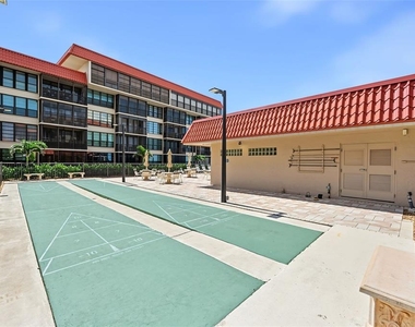 17580 Gulf Boulevard - Photo Thumbnail 75