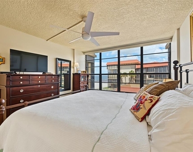 17580 Gulf Boulevard - Photo Thumbnail 35