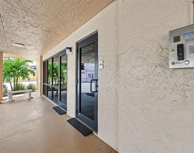 17580 Gulf Boulevard - Photo Thumbnail 48
