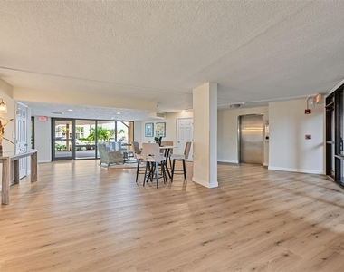 17580 Gulf Boulevard - Photo Thumbnail 53
