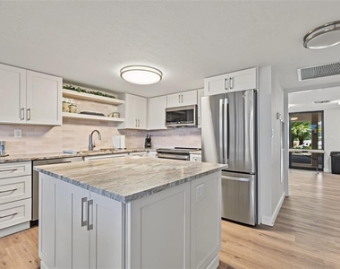 17580 Gulf Boulevard - Photo Thumbnail 59