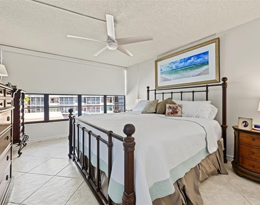17580 Gulf Boulevard - Photo Thumbnail 33