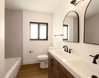 307 Glen Burnie Avenue - Photo Thumbnail 6